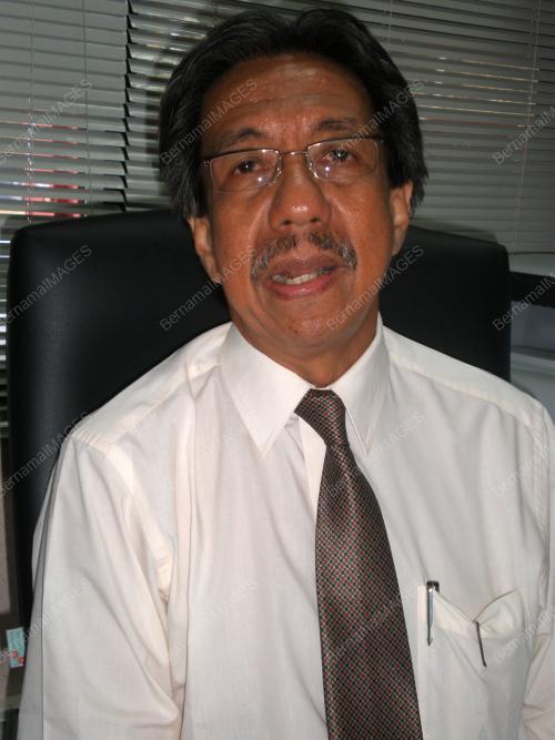 PROF DR TEO KOK SEONG