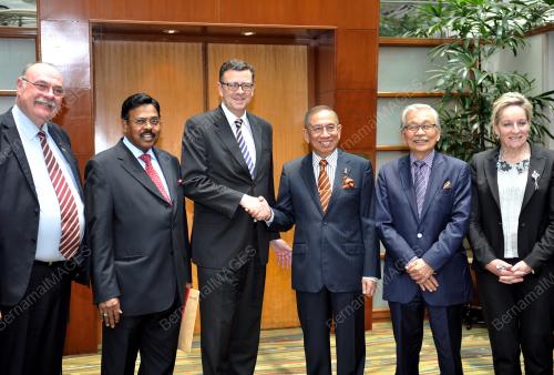 KL22_29092015_PARLIMEN