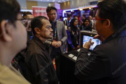 DATUK MOHAMAD FAUZI MD ISA