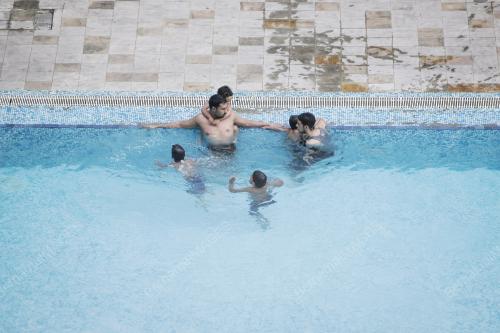 KL22_30032016_BERENANG