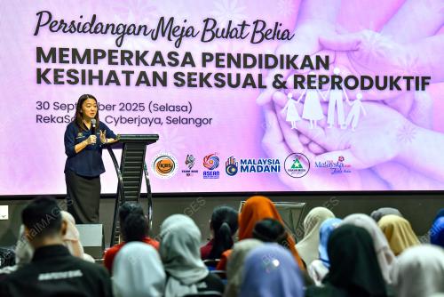 HANNAH YEOH