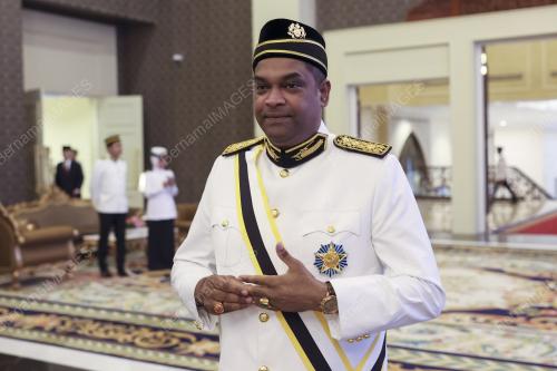 ISTIADAT PERTABALAN YANG DIPERTUAN AGONG KE-17