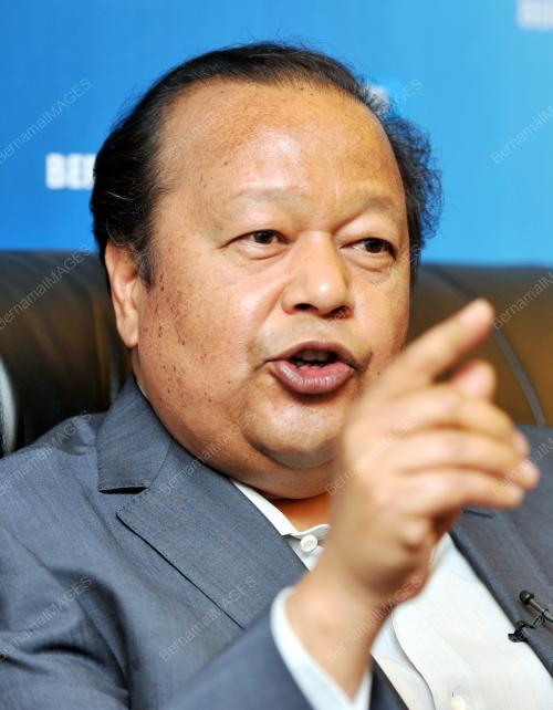 KL23_01042014_PREM_MH370