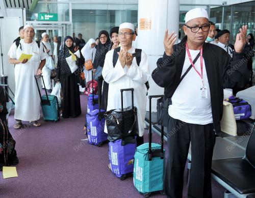 KL23_02112012_KLIA_HAJI