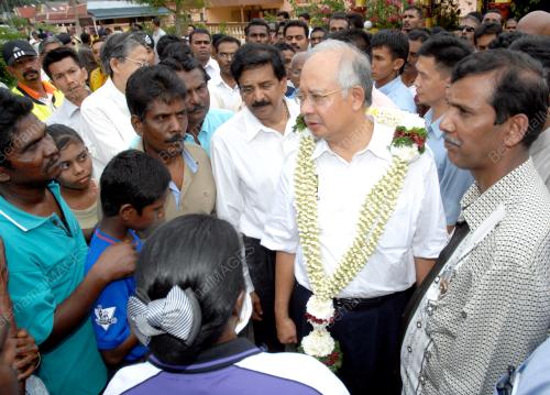 MOHD NAJIB TUN ABDUL RAZAK