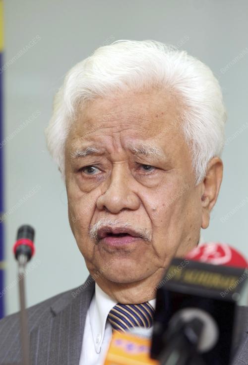 KL23_03042014_DPMM_MH370