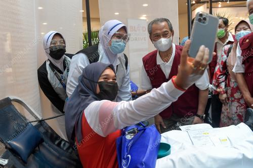 TAN SRI MUHYIDDIN YASSIN