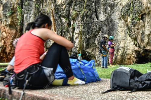 ROCK CLIMBING GUA DAMAI