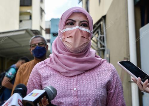 DATUK SERI RINA MOHD HARUN