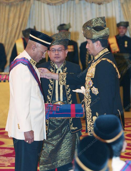 TUANKU MIZAN ZAINAL ABIDIN