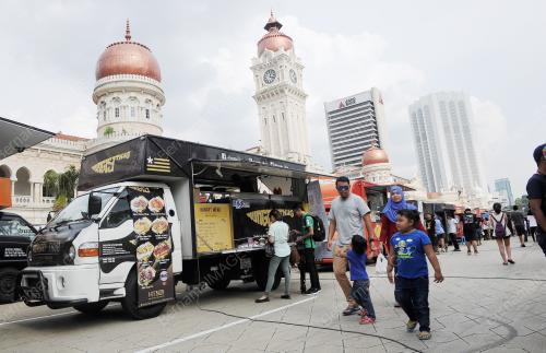 KL23_04062016_FOODTRUCK