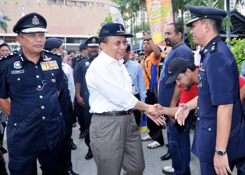 KL23_04122012_RAIS