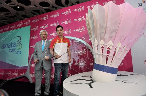KL23_05032013_AXIATA