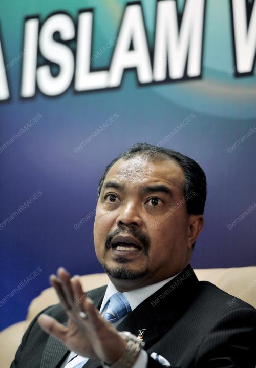 KL23_05112012_JAMIL_KHIR