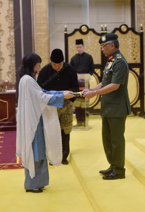 AL SULTAN ABDULLAH RI'AYATUDDIN AL-MUSTAFA BILLAH SHAH