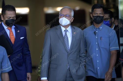 DATUK SERI NAJIB TUN RAZAK