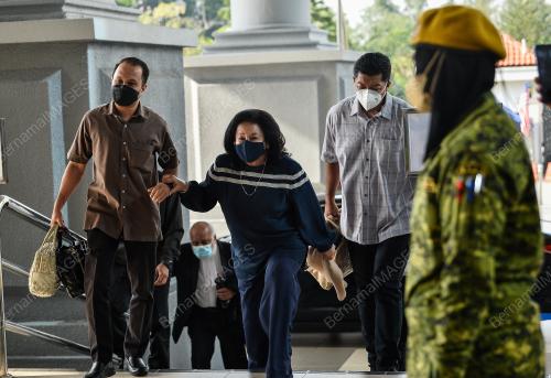 DATIN SERI ROSMAH MANSOR