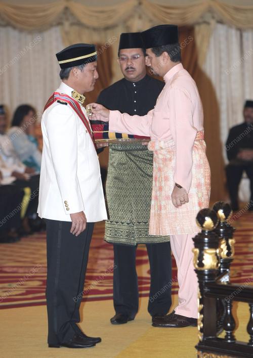 TUANKU MIZAN ZAINAL ABIDIN