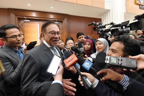 KL23_06112019_PARLIMEN_BN201910012838