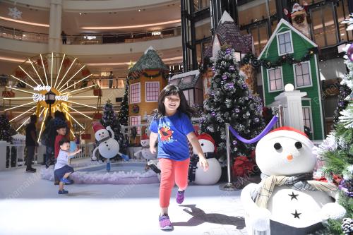 DEKORASI KEINDAHAN SALJI SURIA KLCC