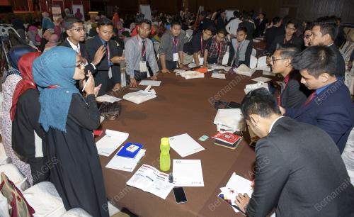 KL23_07022015_SIMPOSIUM