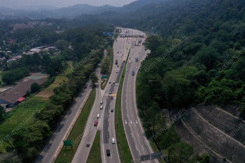 TINJAUAN ALIRAN TRAFIK