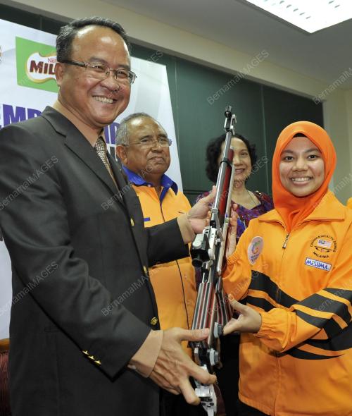 KL23_07052014_SENJATA_TEMBAK