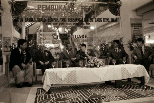 TAN SRI DATO' ELYAS OMAR