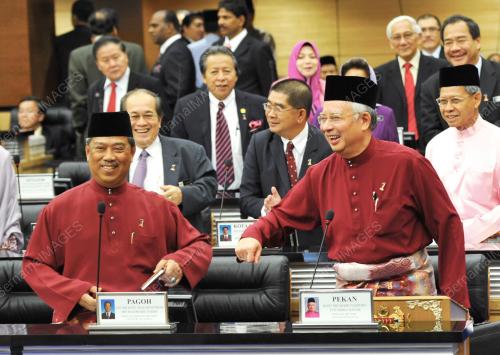 MOHD NAJIB TUN ABDUL RAZAK