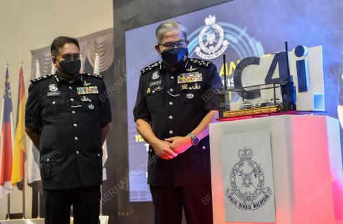DATUK SERI MAZLAN LAZIM