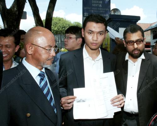 MOHD SAIFUL BUKHARI AZLAN