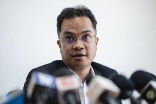 NIK ZARITH NIK MOUSTPHA