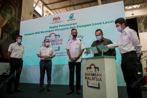 DATUK ALEXANDER NANTA LINGGI