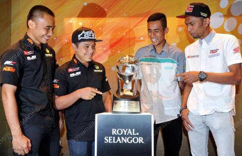 KL23_08102013_MOTOGP