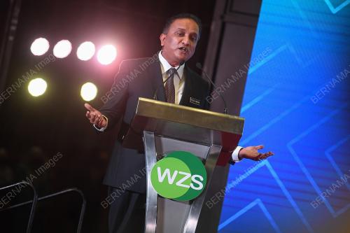 DATUK SERI REEZAL MERICAN NAINA MERICAN
