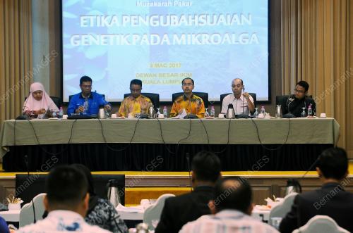 KL23_09032017_MUZAKARAH