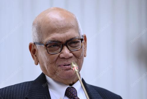 KL23_09032018_ISIS