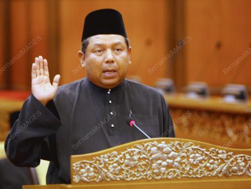 AWANG ADEK HUSSIN
