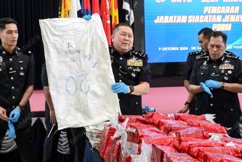 DATUK SERI KHAW KOK CHIN