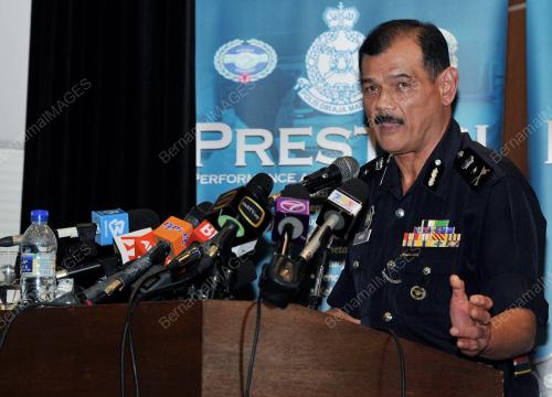 KL23_10012013_POLIS