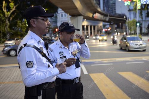 KL23_10052019_TRAFIK_BERBUKA