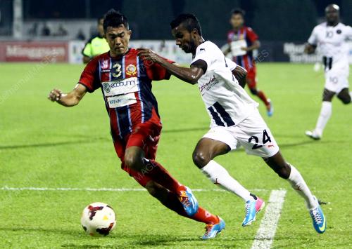 KL23_10062014_BOLA