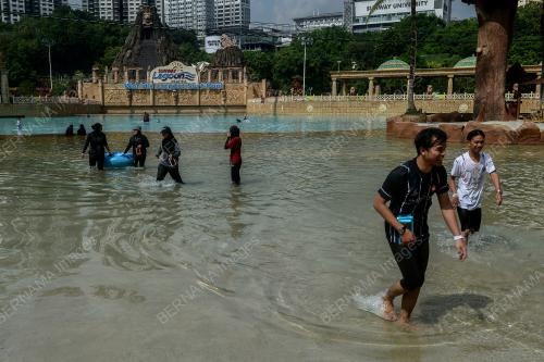 TINJAUAN TAMAN TEMA SUNWAY LAGOON