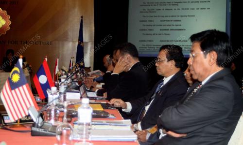 KL23_11012011_TELSOM_EU
