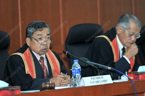 KL23_11052012_JUDGE