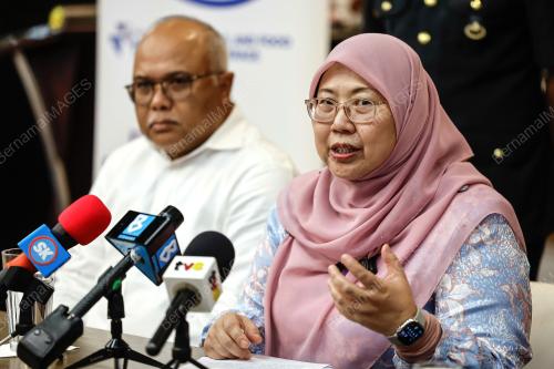 SENATOR FUZIAH SALLEH