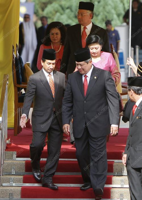 TUANKU MIZAN ZAINAL ABIDIN