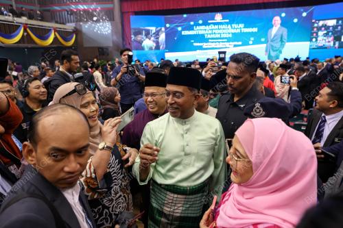 DATUK SERI DR ZAMBRY ABDUL KADIR