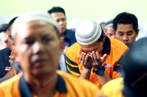 KL23_12032014_MSN_SOLAT