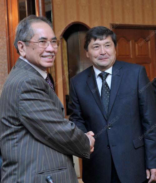 KL23_12062012_KUNJUNGAN